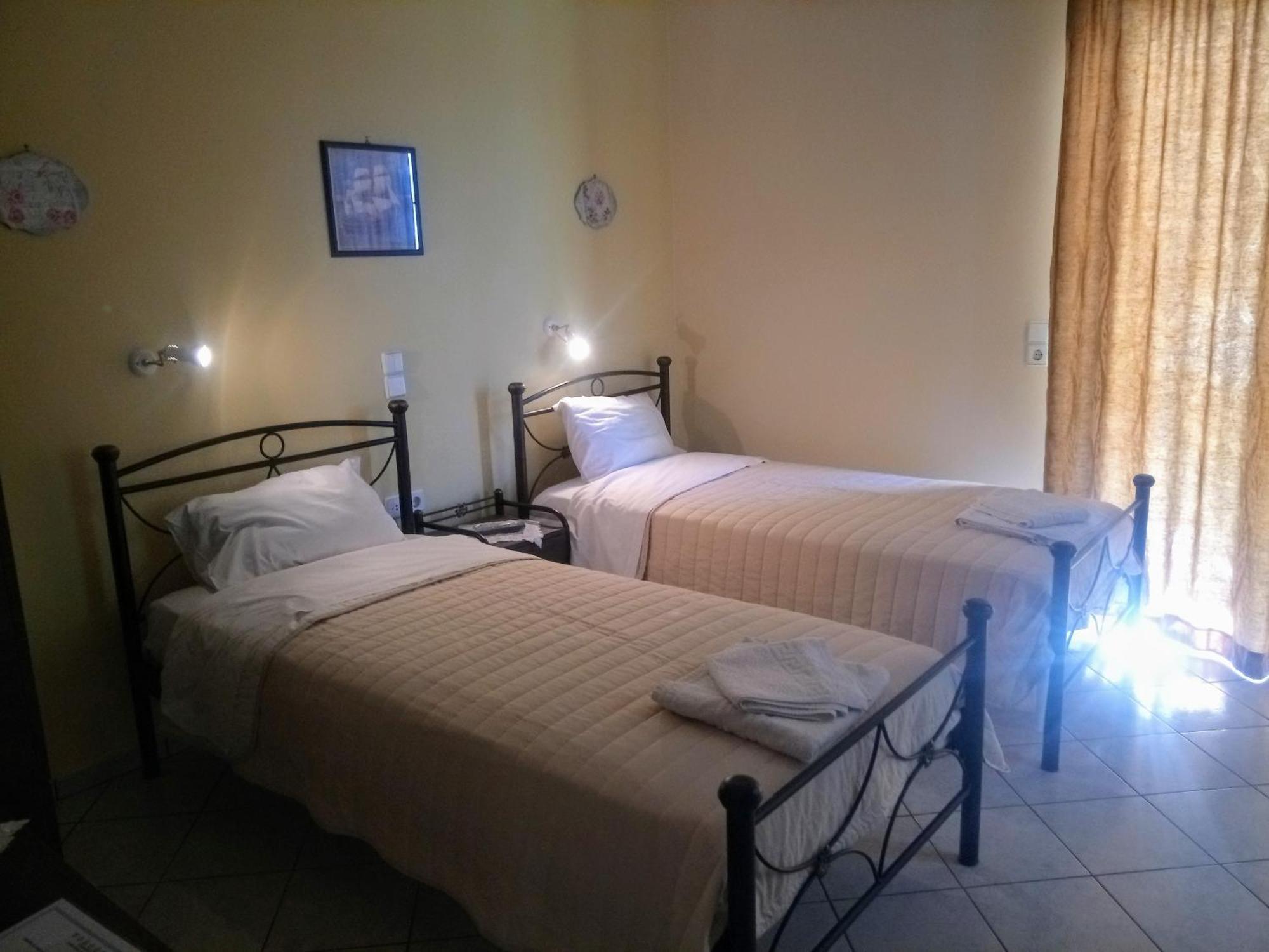Evgenia Rooms Skála الغرفة الصورة